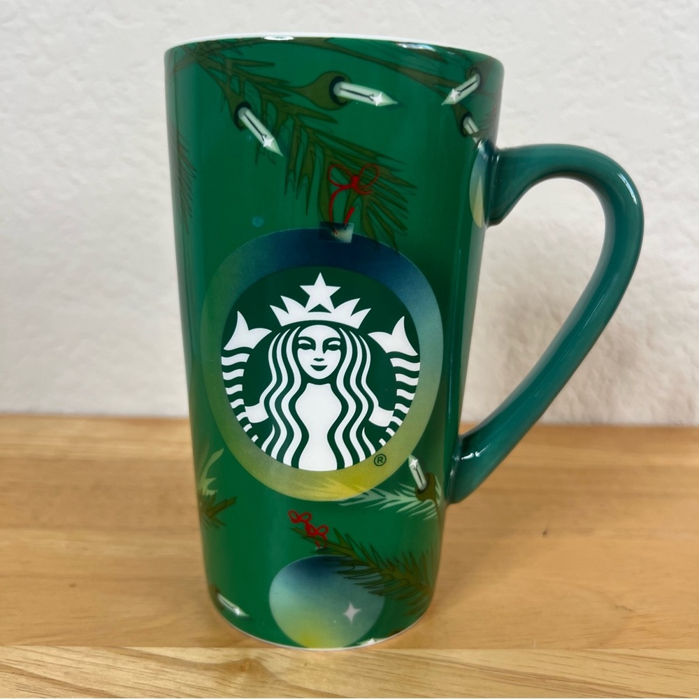 Starbucks Nestle Green Christmas Tree Holiday 16oz. 2020 Coffee Tea Mug Cup
